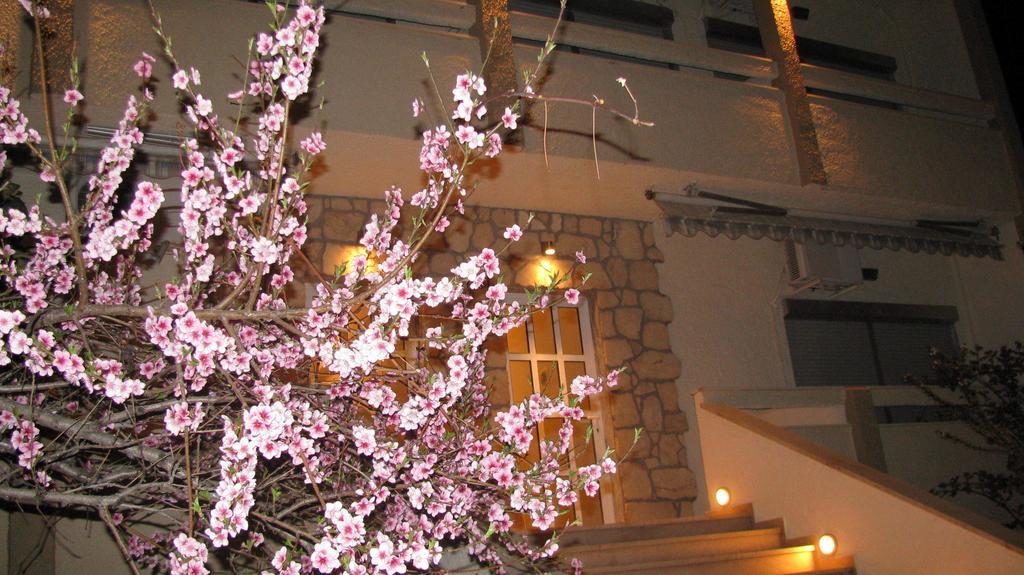 Villa Kokkinos Potos Bagian luar foto